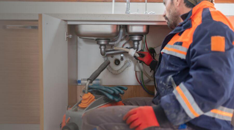Residential Slab Leak Plumbing in Mcnary, AZ